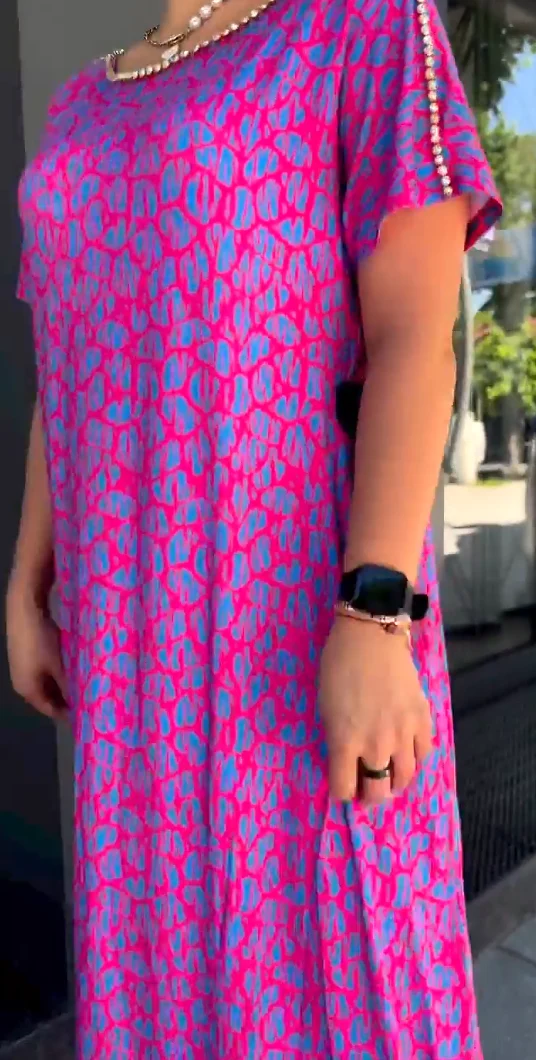 Aspasia – Mutiges Und Luftiges Kleid Mit Drucken