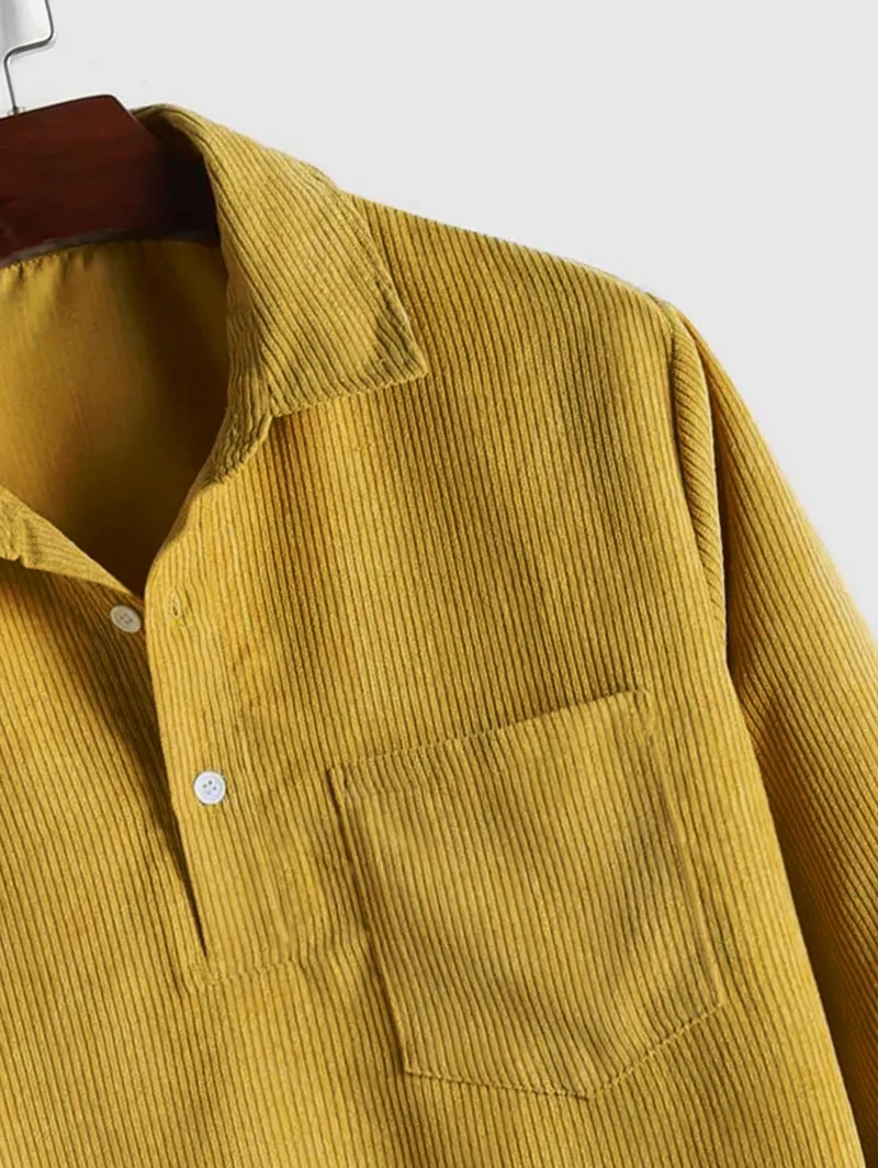 Herren Corduroy Langarmhemd mit halber Knopfleiste