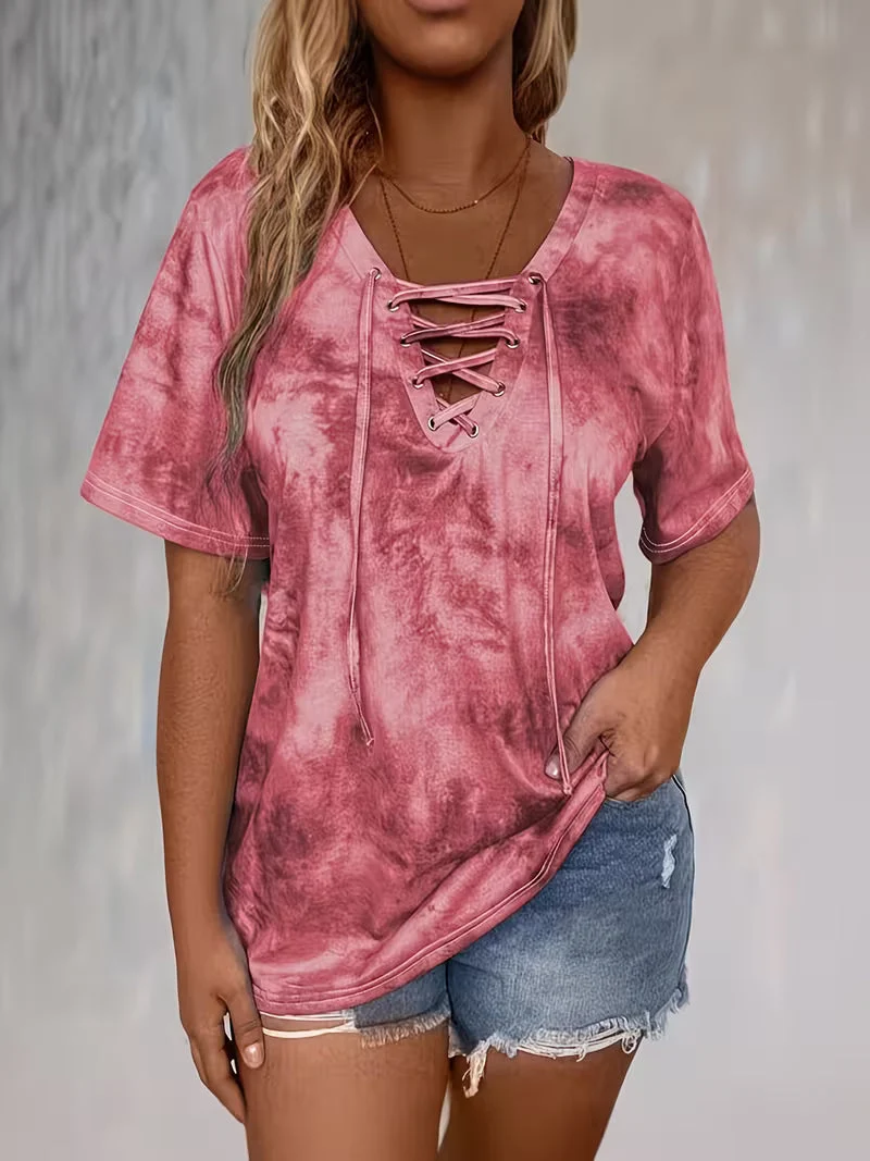 Rihanna – T-Hemd Mit V-Ausschnitt, Schnürung Und Tie-Dye-Optik