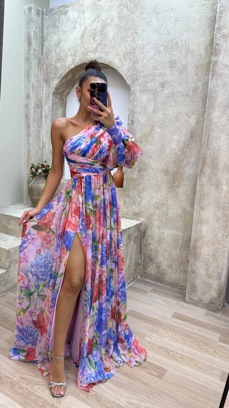 Whitney | Schickes Fließendes Schulterkleid für Sommeranlässe