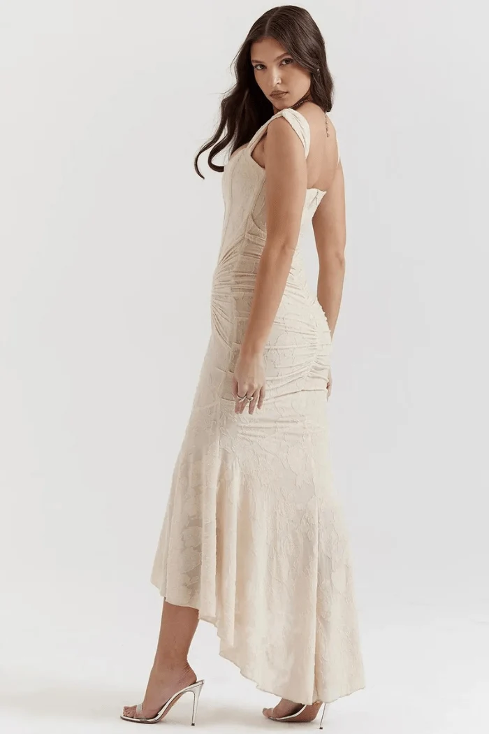 Arabella Kleid – Elegantes Korsett-Maxikleid mit Rüschen