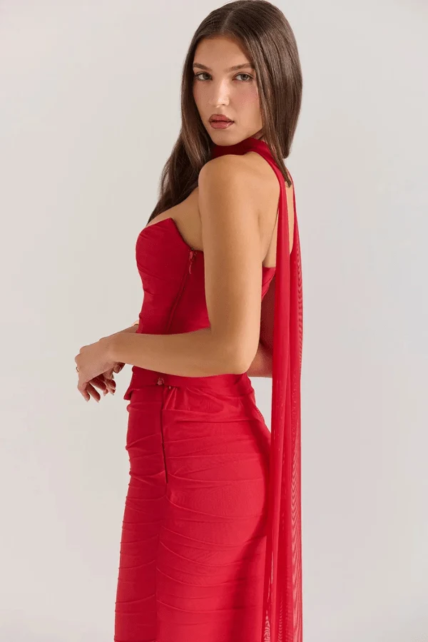 Hailey Kleid – Trägerloses Corsagen-Maxikleid mit Raffung