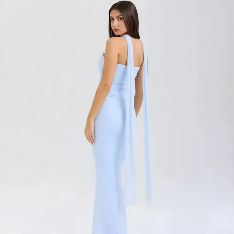 Hailey Kleid – Trägerloses Corsagen-Maxikleid mit Raffung