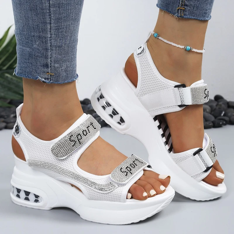 Schicke orthopädische Plattform-Sandalen für Damen, verziert mit Kristallen