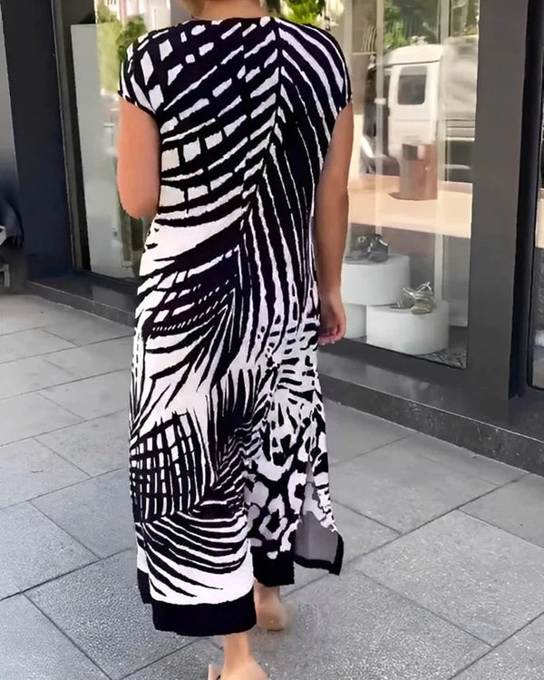 Aliki – Lässiges Bedrucktes Kleid Mit Kurzen Ärmeln