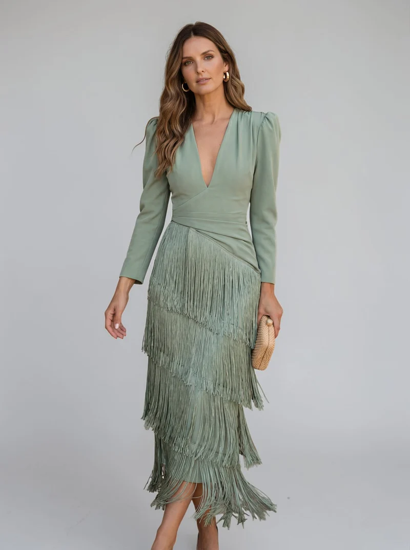 Sofia | Elegantes Ombré-Fransenkleid mit V-Ausschnitt
