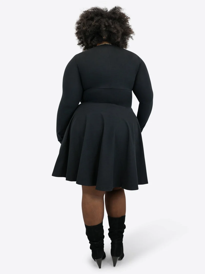 Nylaya – Modisches Skort-Kleid