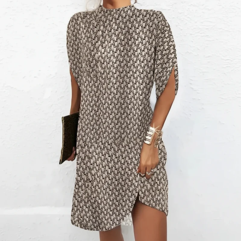Partykleid für Damen mit Fledermausärmeln und plissiertem Ausschnitt