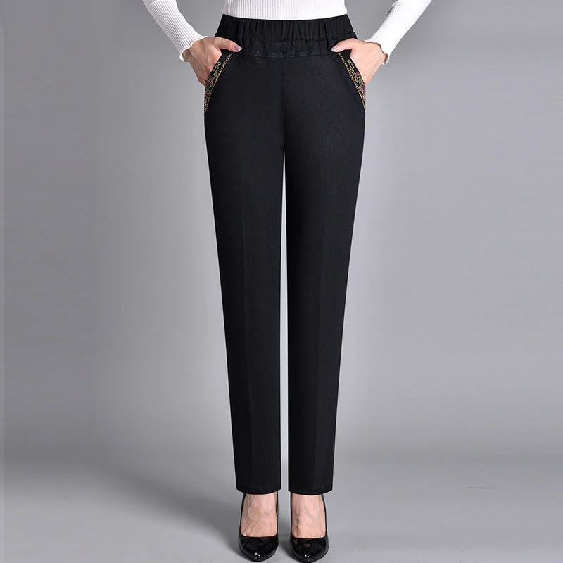 Loretie – Jeans Mit Seitentaschen Und Elastischem Bund