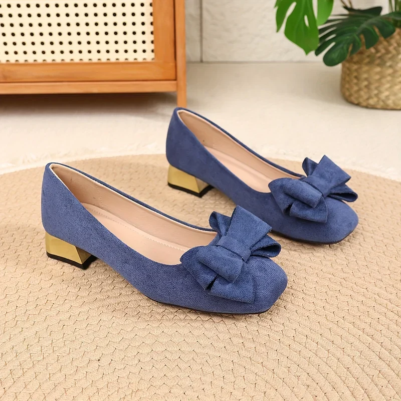 Silvie – Elegante Pumps Mit Schleife Und Niedrigem Blockabsatz