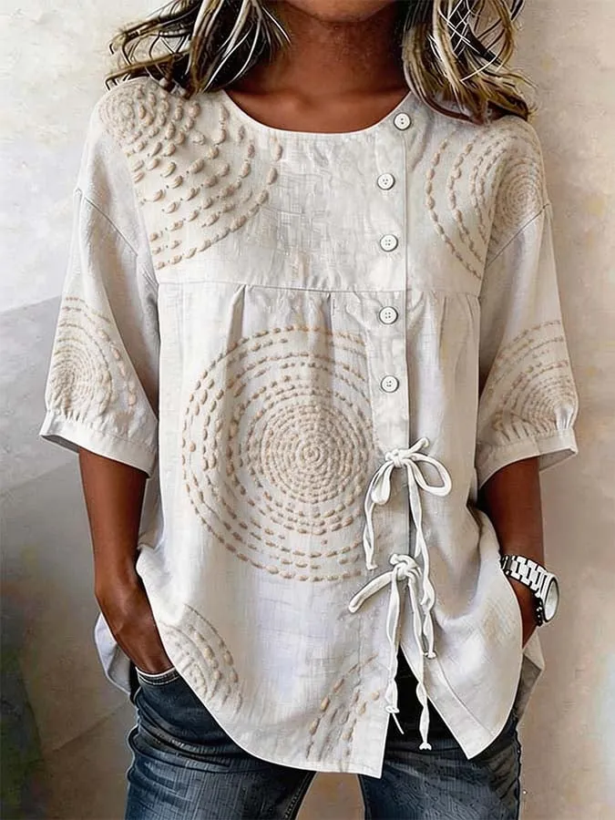 Hydda – Bestickte Bluse Mit Knöpfen Vorne