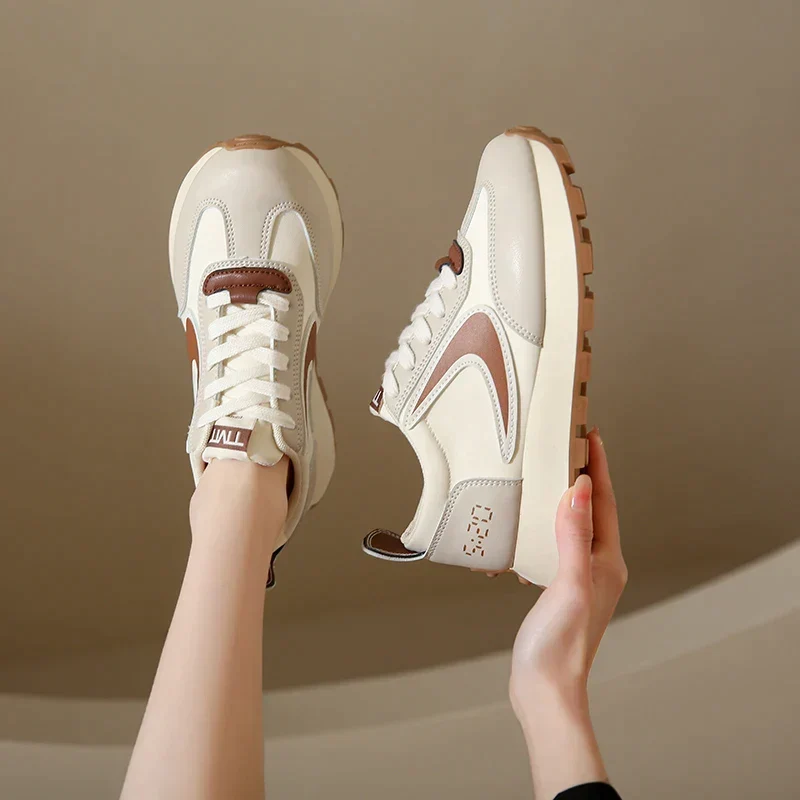 Damen-Sneaker mit dicker Sohle und Keilabsatz | Plateau-Sneaker