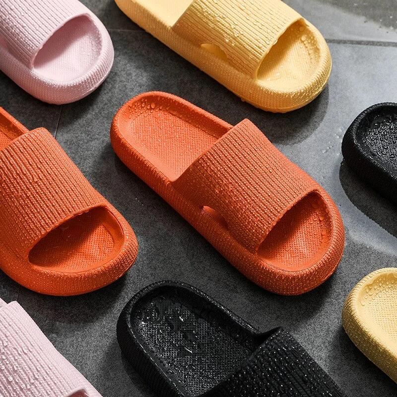 Badslipper für Damen und Herren mit dicker Sohle