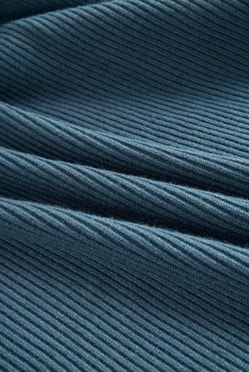 Damen-Strick-Maxikleid mit Kapuze