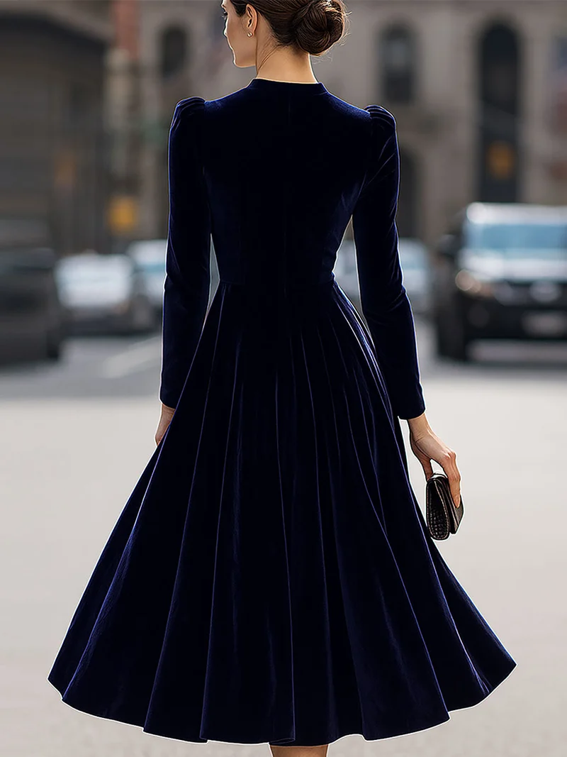 Damen-Midi-Kleid aus marineblauem Samt mit langen Ärmeln