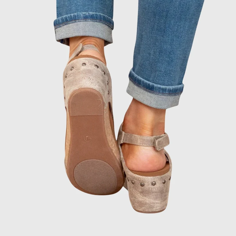 Orthopädische Keilsandalen für Damen | Schnalle