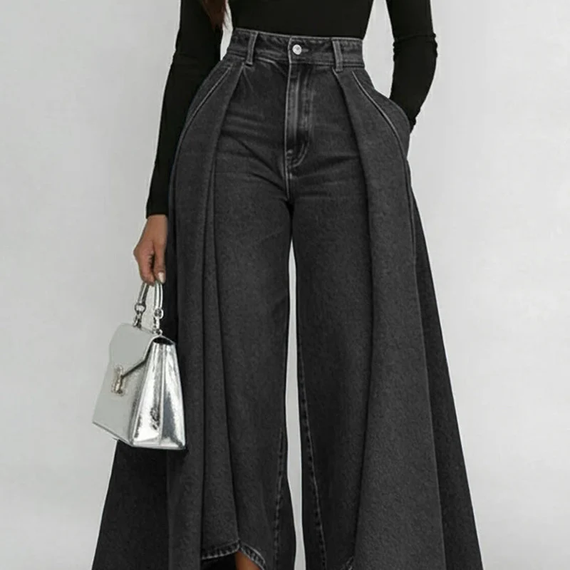 Damenjeans mit hoher Taille und weitem Bein