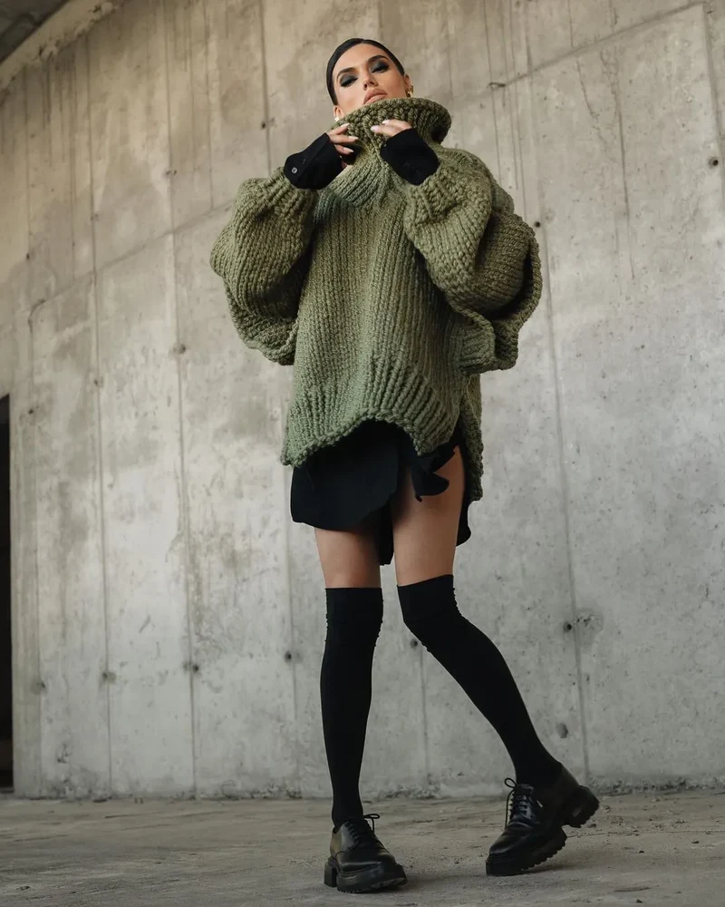 Emma | Damen Grober Oversize Rollkragen Strickpullover
