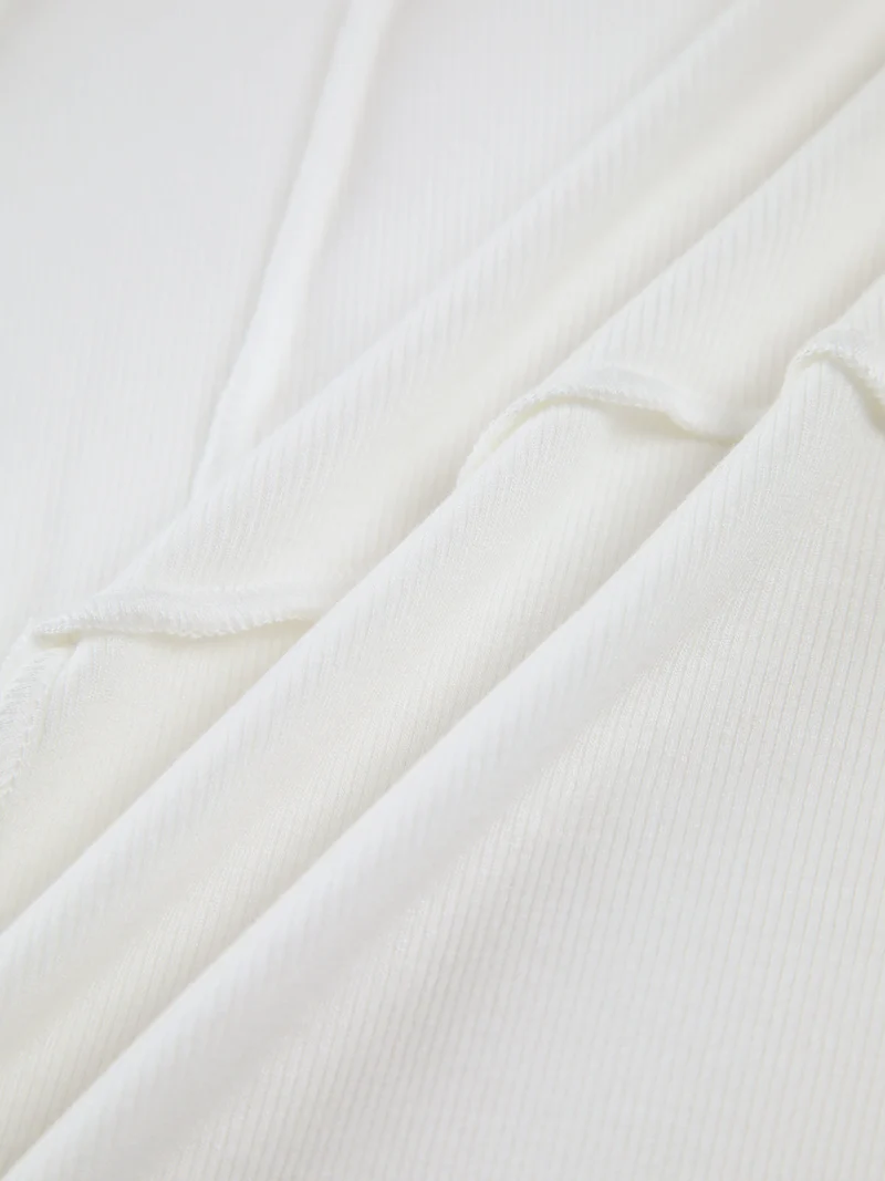 Gabriela | Damen Langarm Crop-Top Mit Nahtdetail