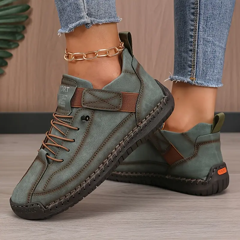 Orthopädische Sneakers für Damen mit herausnehmbarem Fußbett
