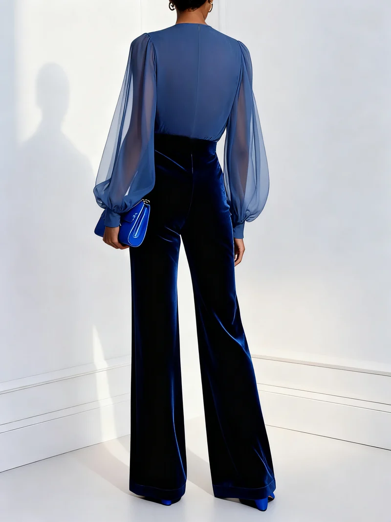 Damen-Jumpsuit aus Samt mit Mesh-Einsätzen und V-Ausschnitt