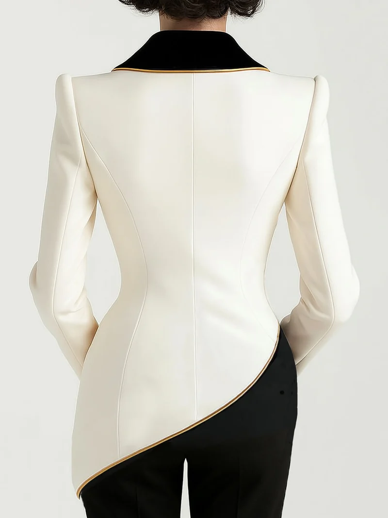 Weißer asymmetrischer Damenblazer | Schwarze Revers
