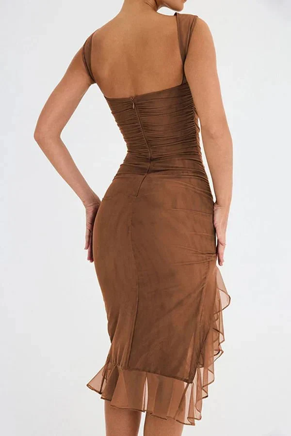 Midi-Kleid für Damen mit Rüschen und figurbetonter Passform | Ärmellos mit Rüschen