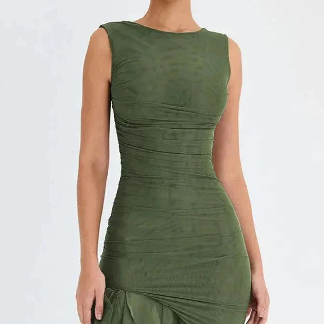 Midi-Kleid für Damen mit Rüschen und figurbetonter Passform | Ärmellos mit Rüschen