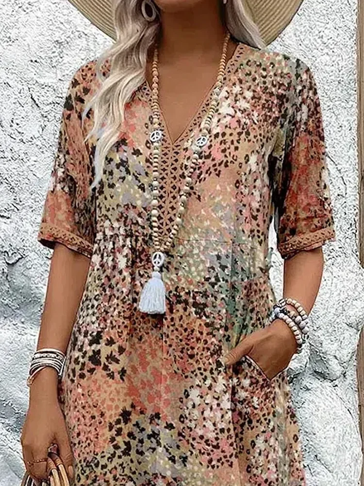 Clara | Lebendiges Kleid in mittlerer Länge