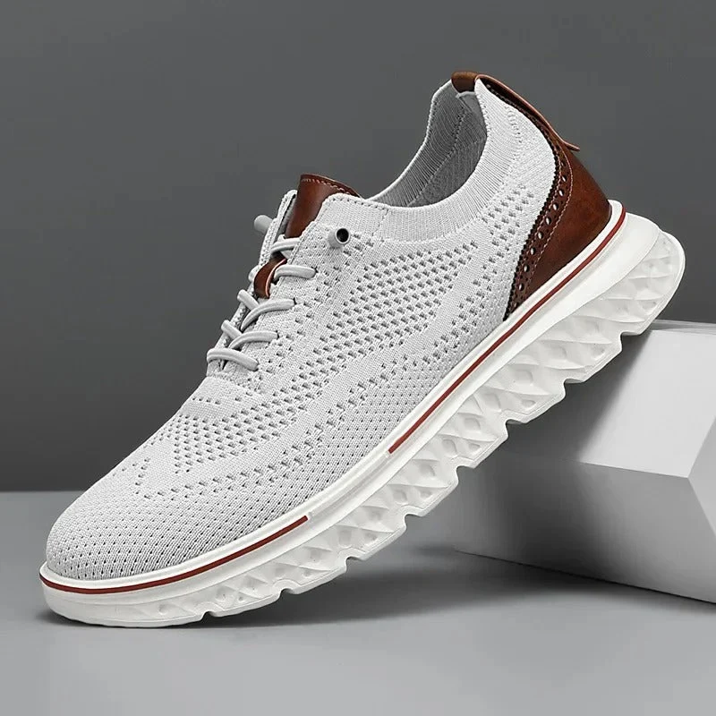 Orthopädische Herrenschuhe in breiter Passform